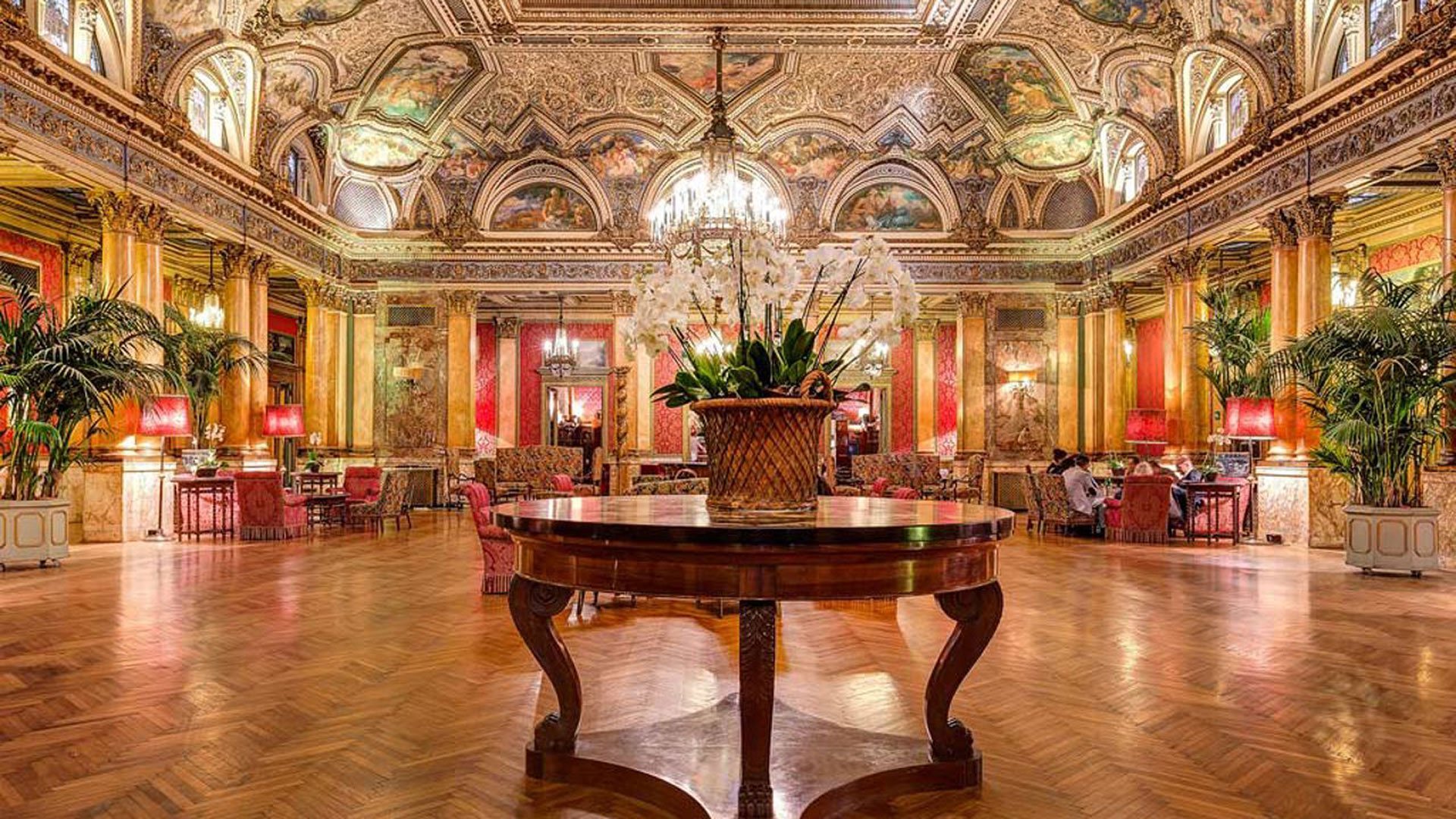 Grand Hotel Plaza